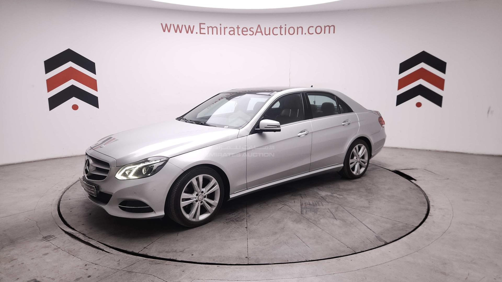 2015 MERCEDES E 300 VIN: WDDHF8BB0FB107566