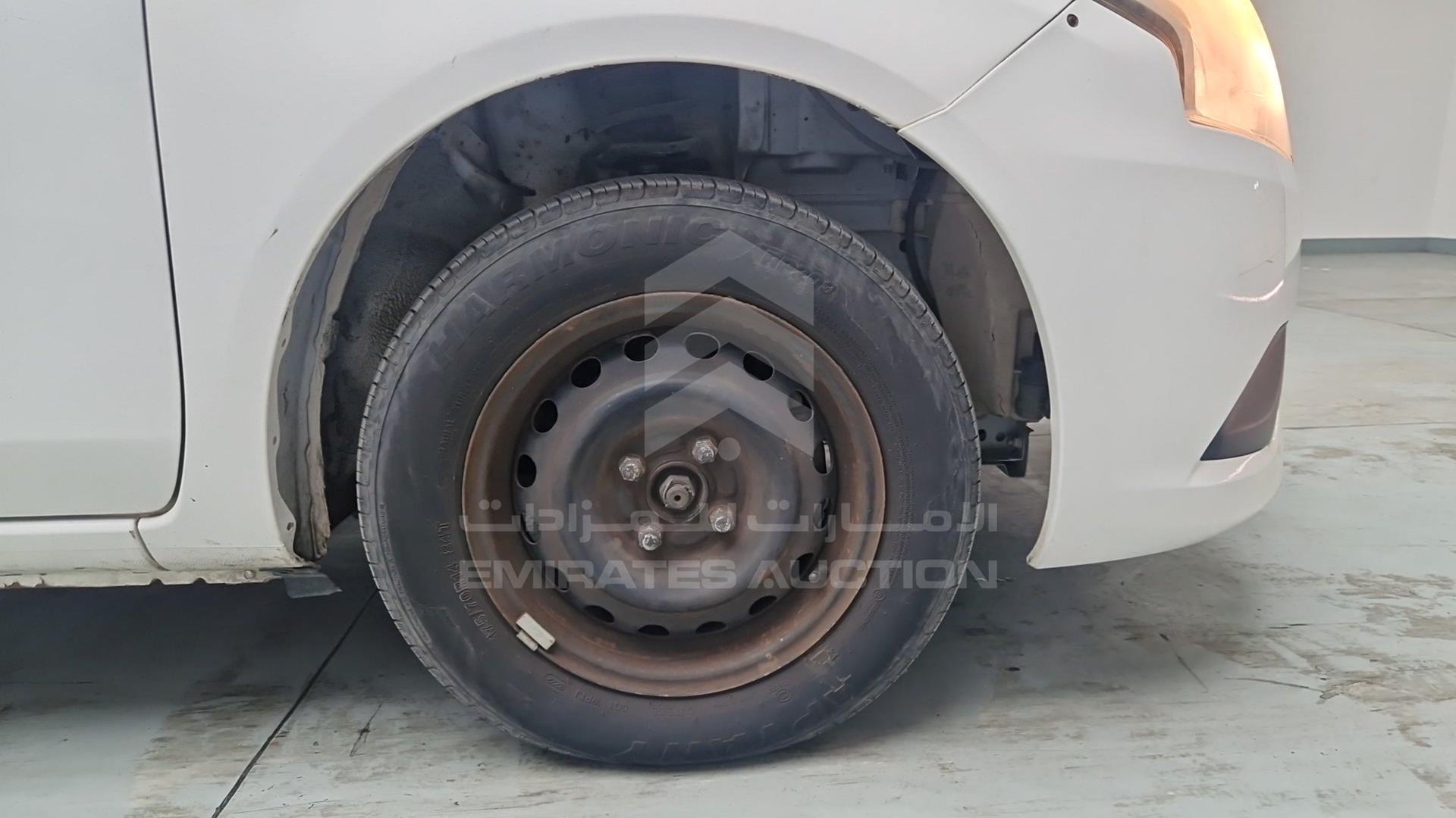 2015 NISSAN SUNNY VIN: MDHBN7AD9FG704590