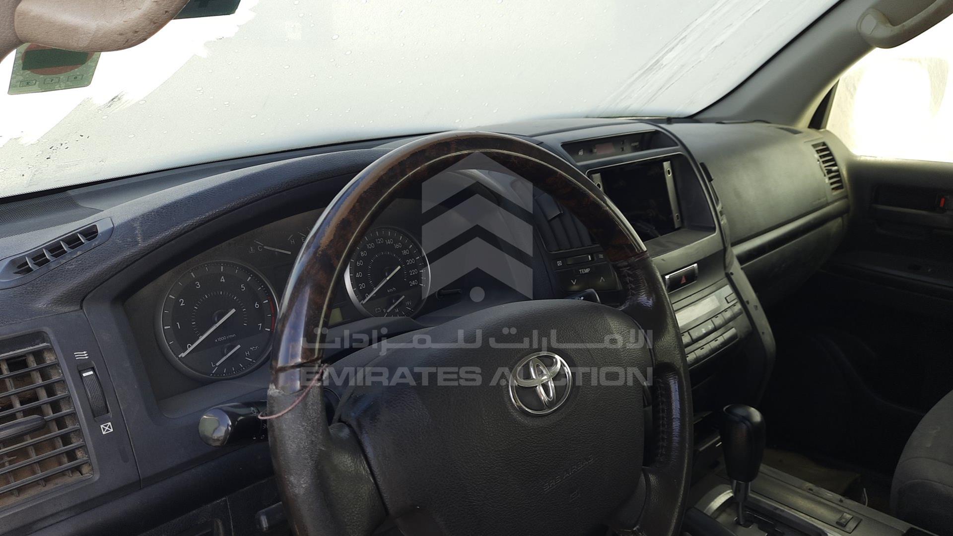 2012 TOYOTA LAND CRUISER VIN: JTMDU09J7C4055558