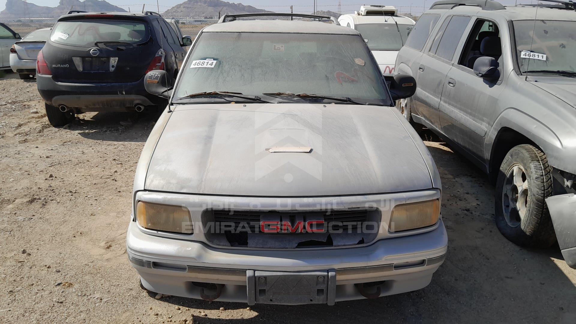 0 GMC JIMMY VIN: 1GKDT13W7TK515833