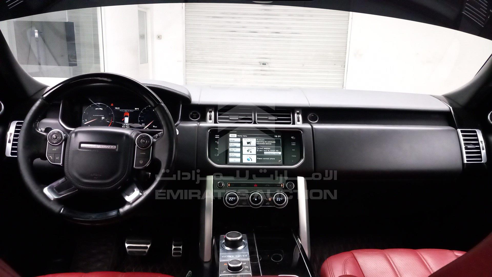 2015 RANGE ROVER VOGUE VIN: SALGA2EF5FA218872