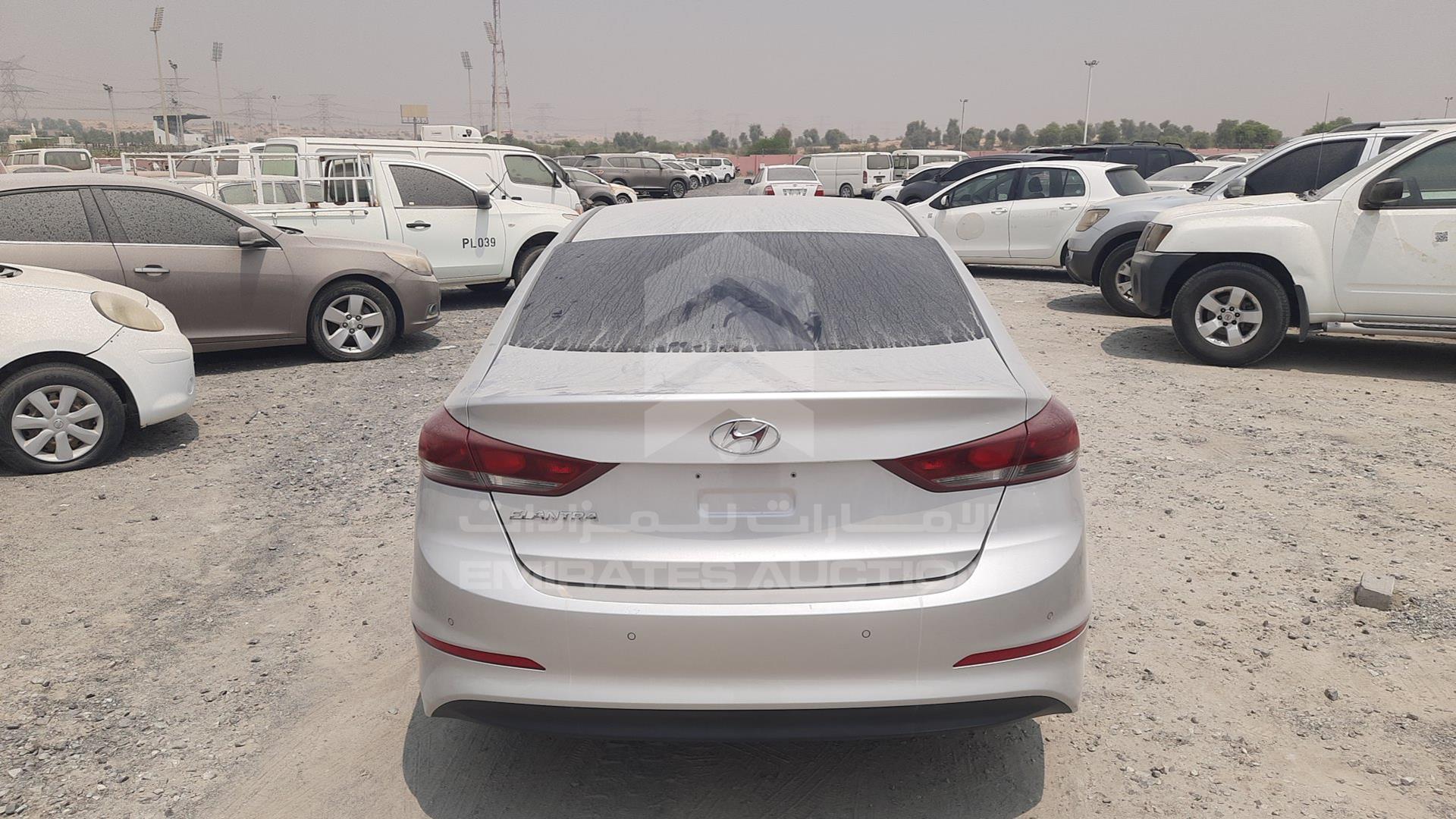 2018 HYUNDAI ELANTRA VIN: KMHD741C0JU545067