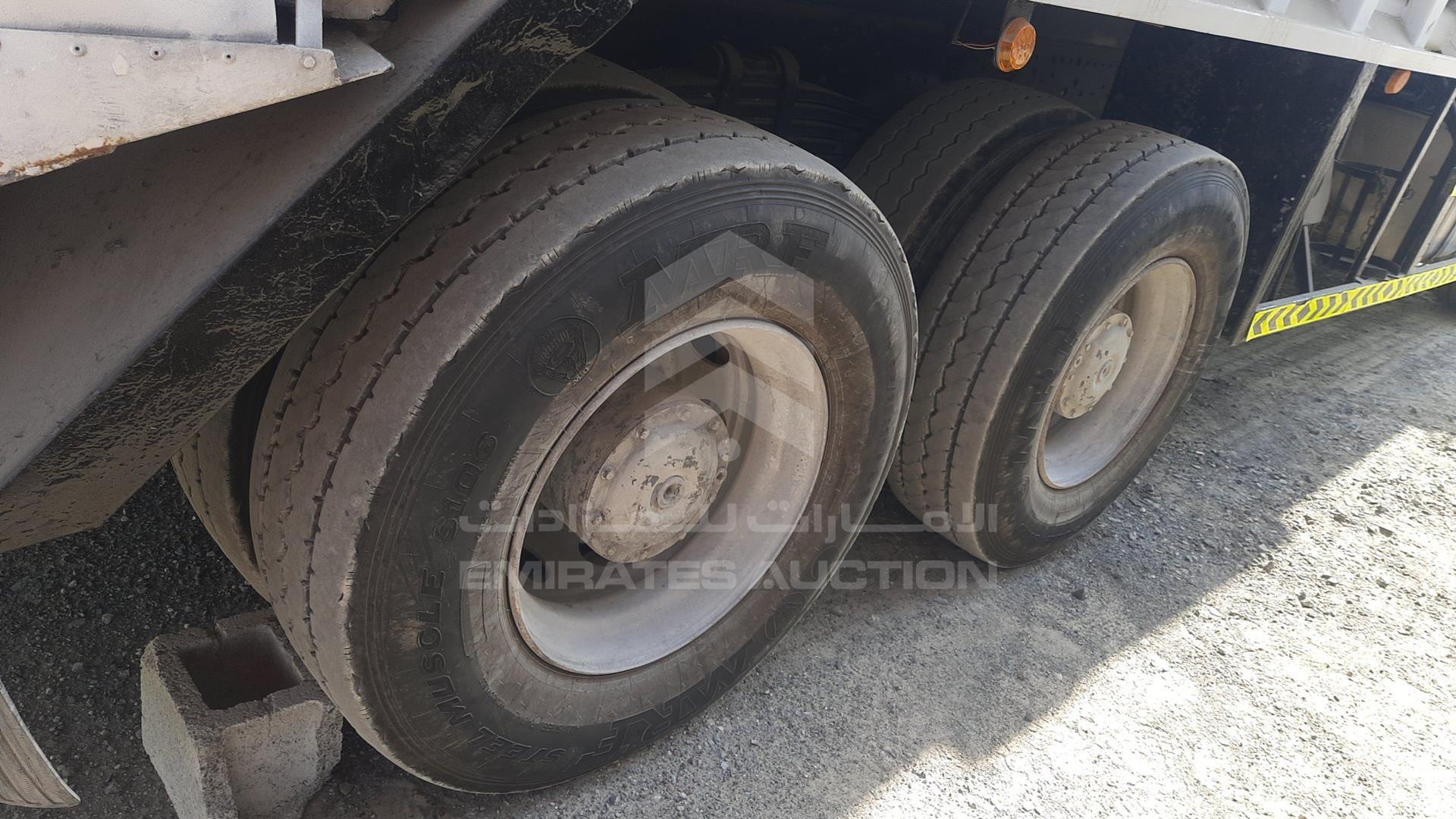 2003 MERCEDES ACTROS VIN: WDB9501631K841671