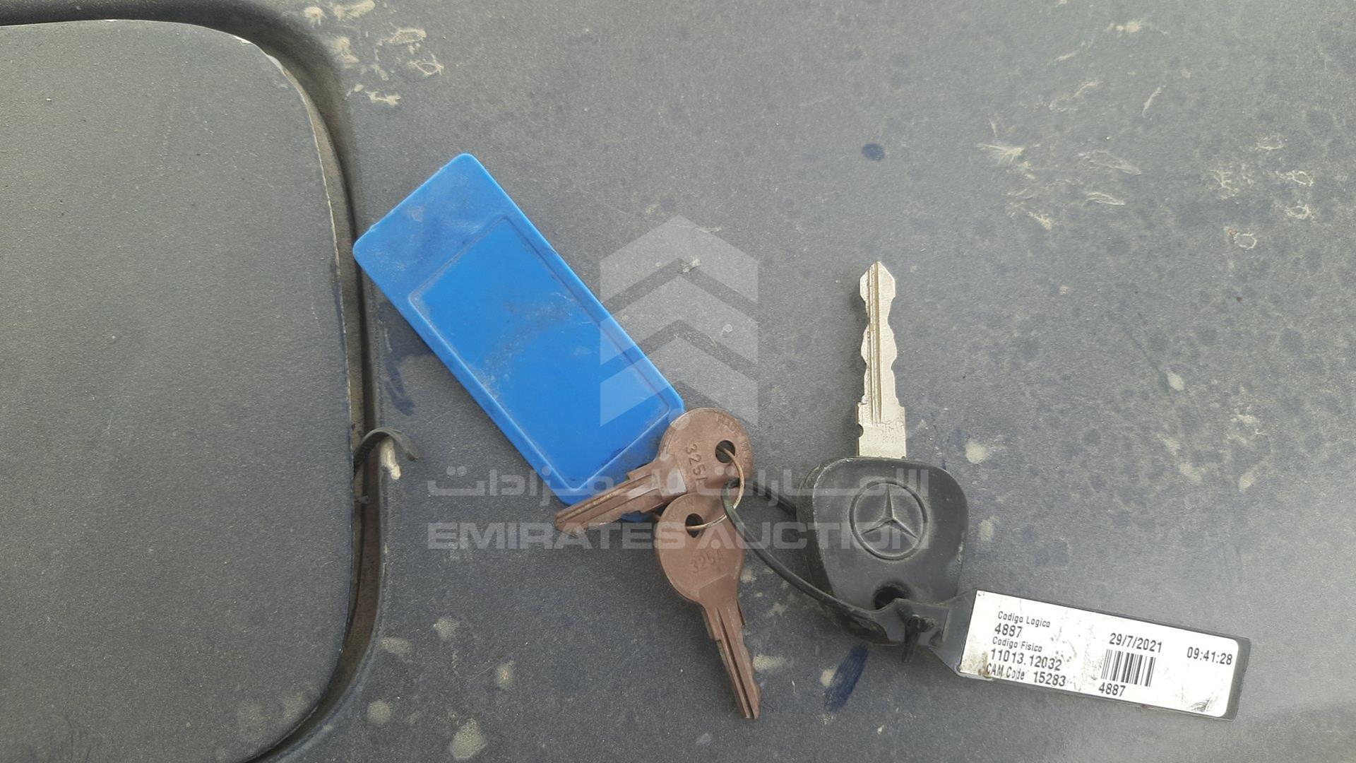 0 MERCEDES BUS VIN: 9BM3820857B515843