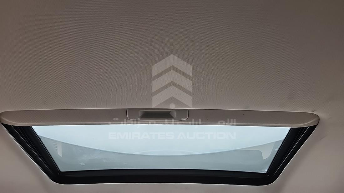 2016 Nissan Patrol — Sun Roof View — Photo 22