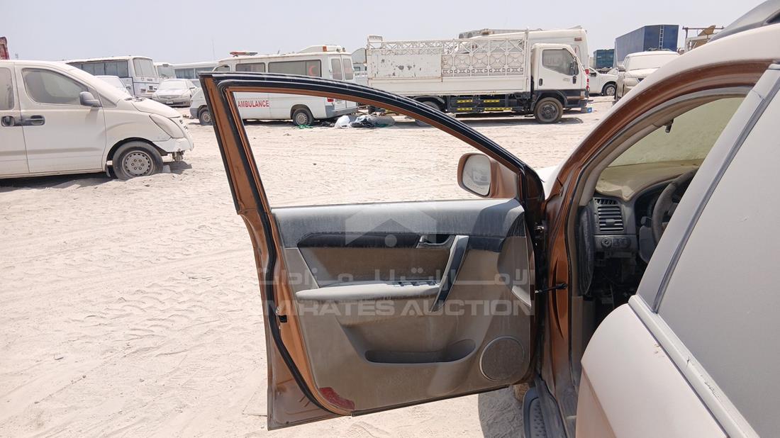 2008 Chevrolet Captiva — Front Left Door — Photo 11