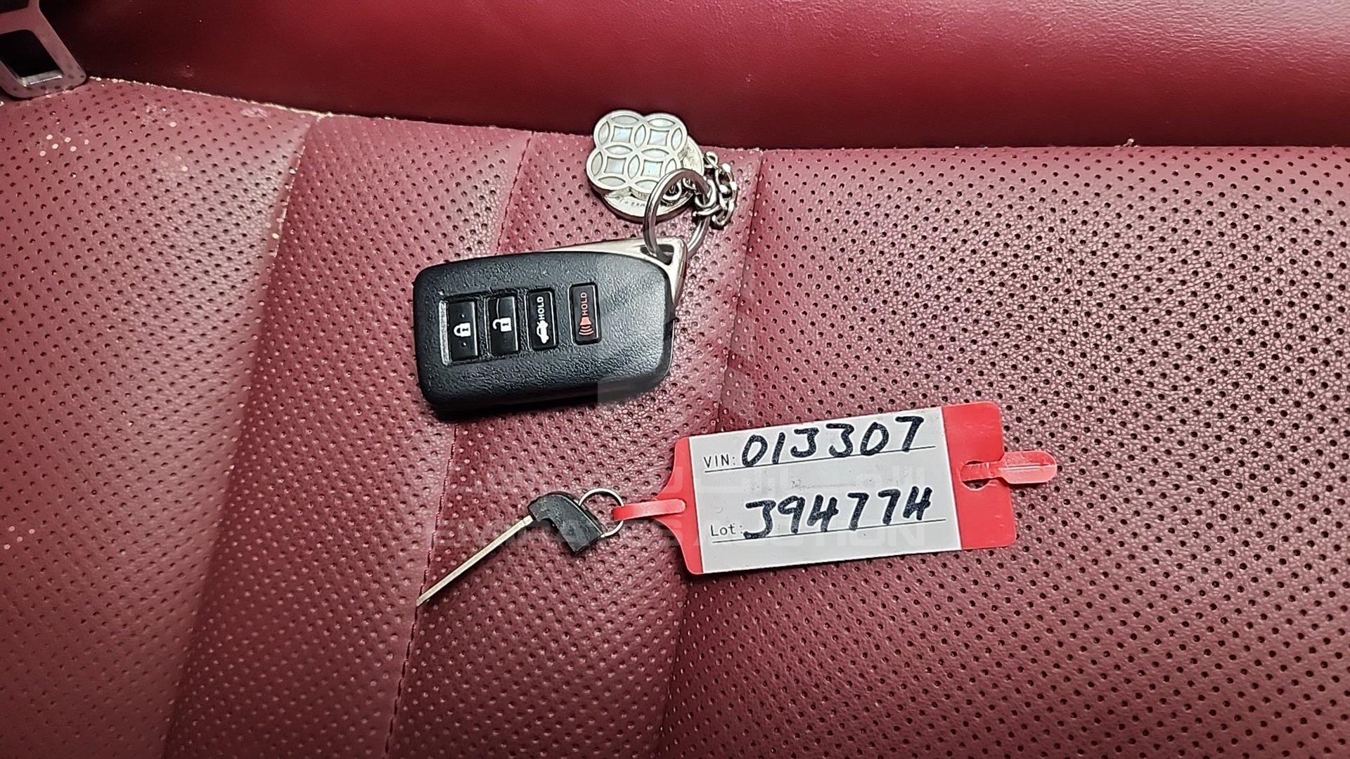 2016 LEXUS IS300 VIN: JTHCM1D23G5013307