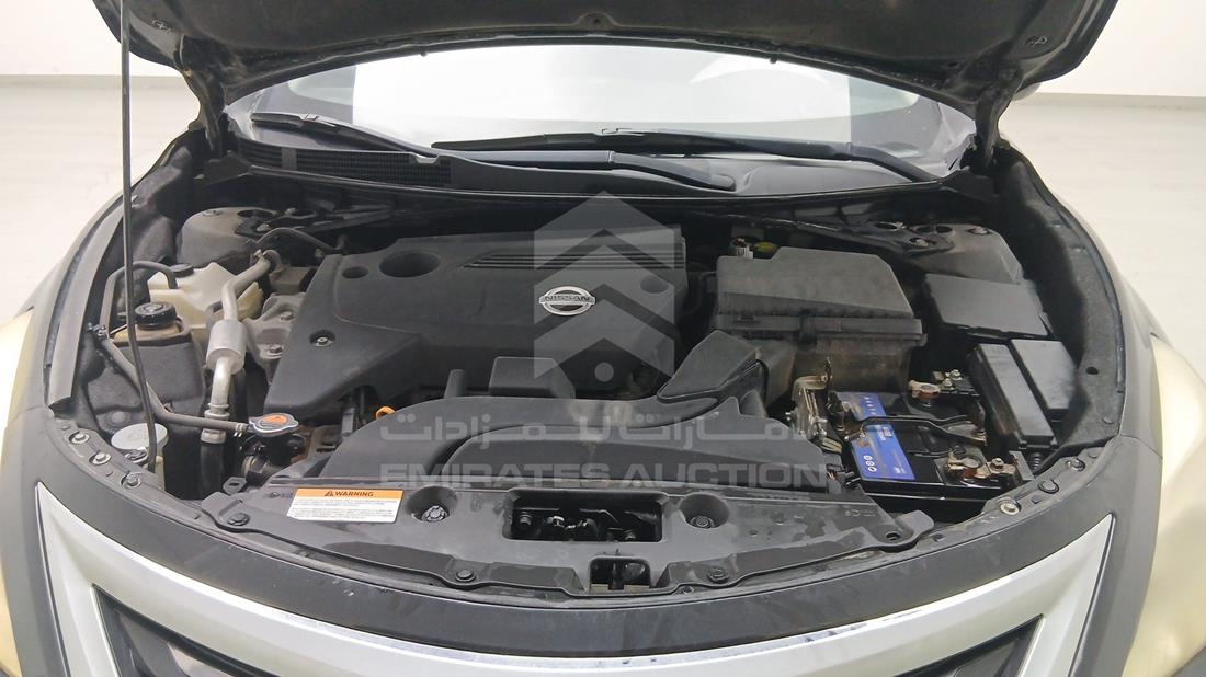 2014 Nissan Altima — Engine Bay — Photo 39