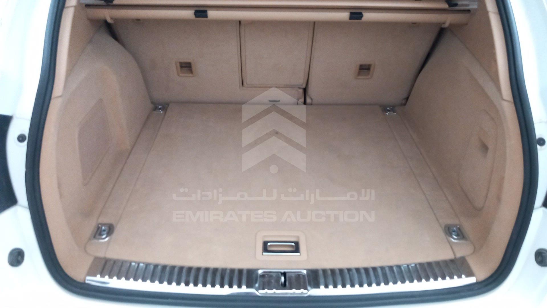 2013 PORSCHE CAYENNE VIN: WP1ZZZ92ZDLA70062