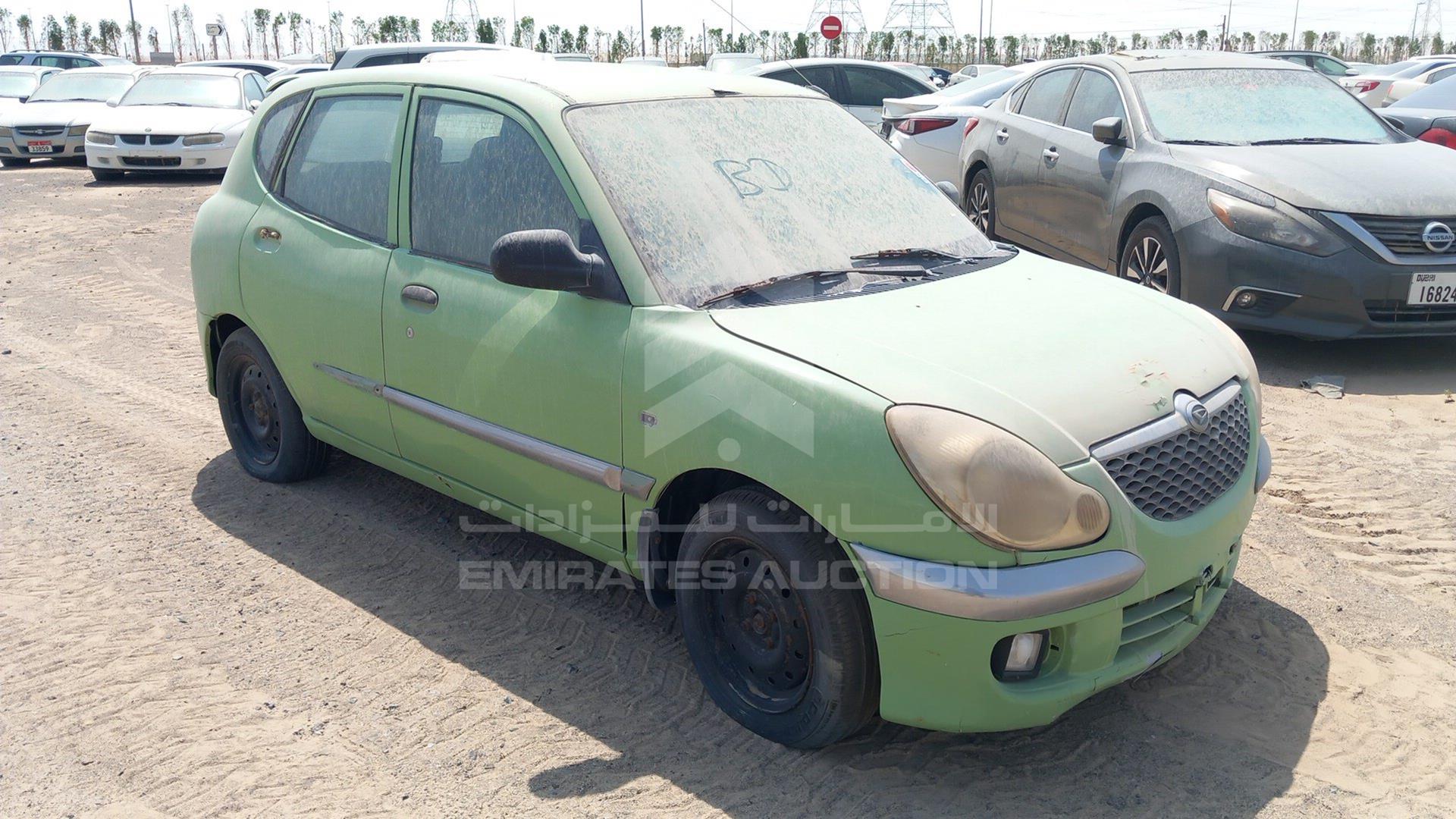 2005 DAIHATSU SIRION VIN: JD1GM100451559349
