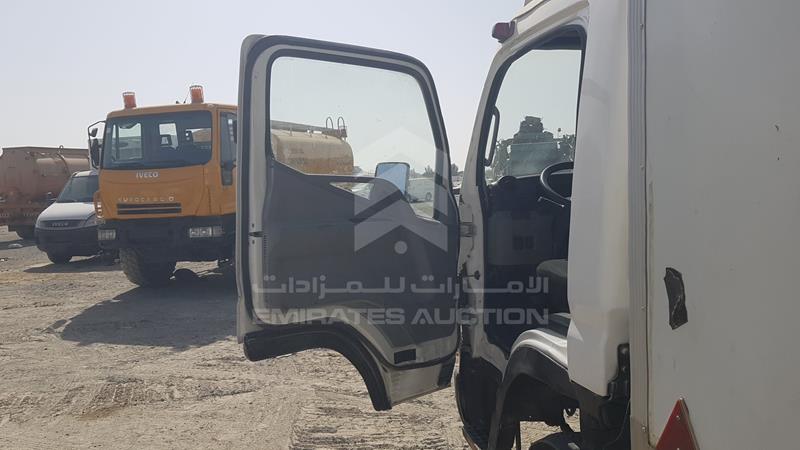 MEC212DP5LP043326 Auction: EmiratesAuction Lot: 403553 MEC212DP5LP043326 Mitsubishi Canter 2020 WHITE Photo 9