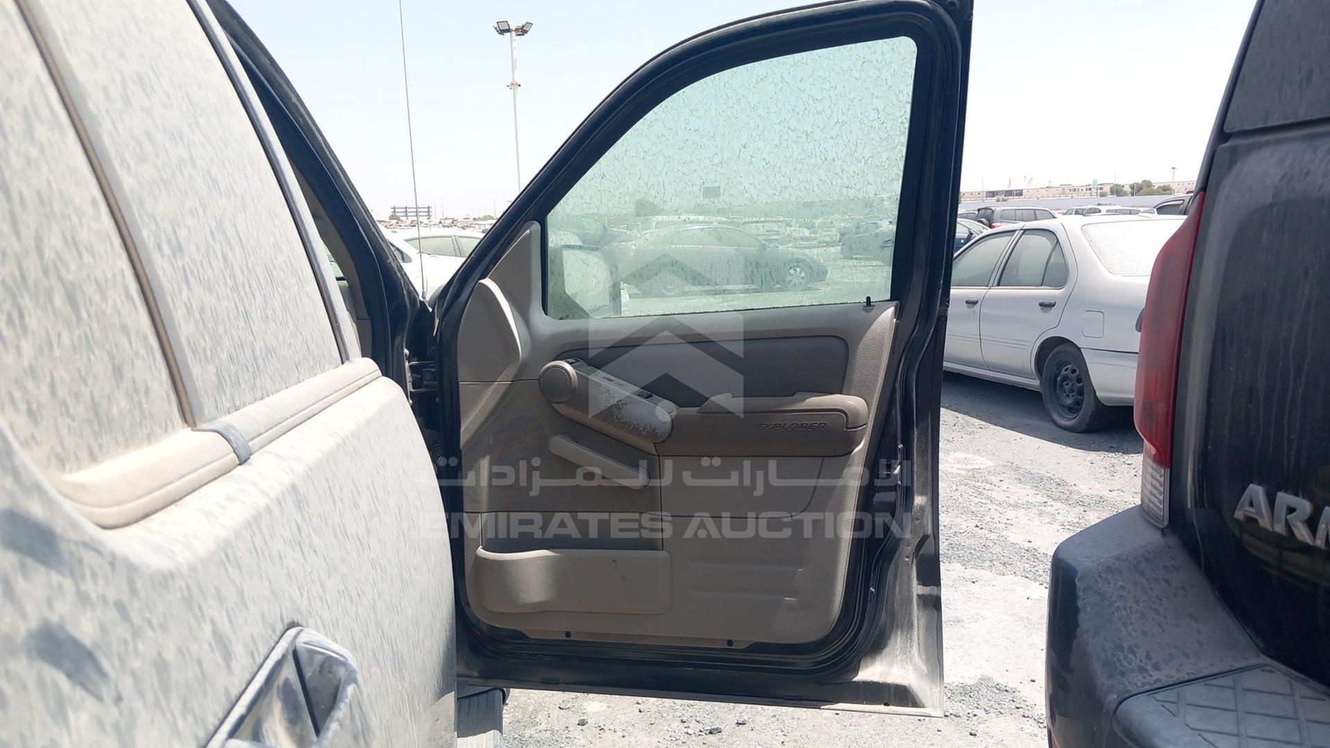 2007 FORD EXPLORER VIN: 1FMEU63E47UA33859