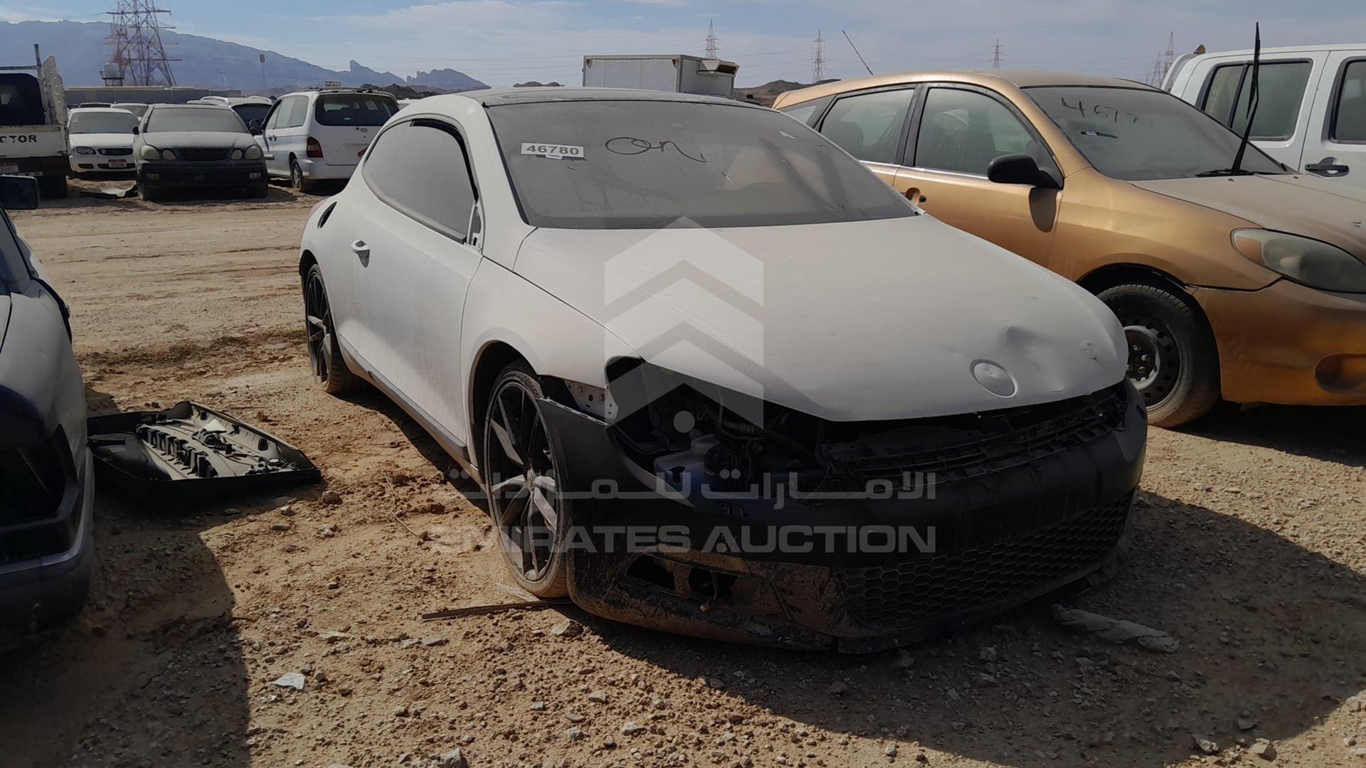2011 VOLKSWAGEN SCIROCCO VIN: WVWBE2136BV000038