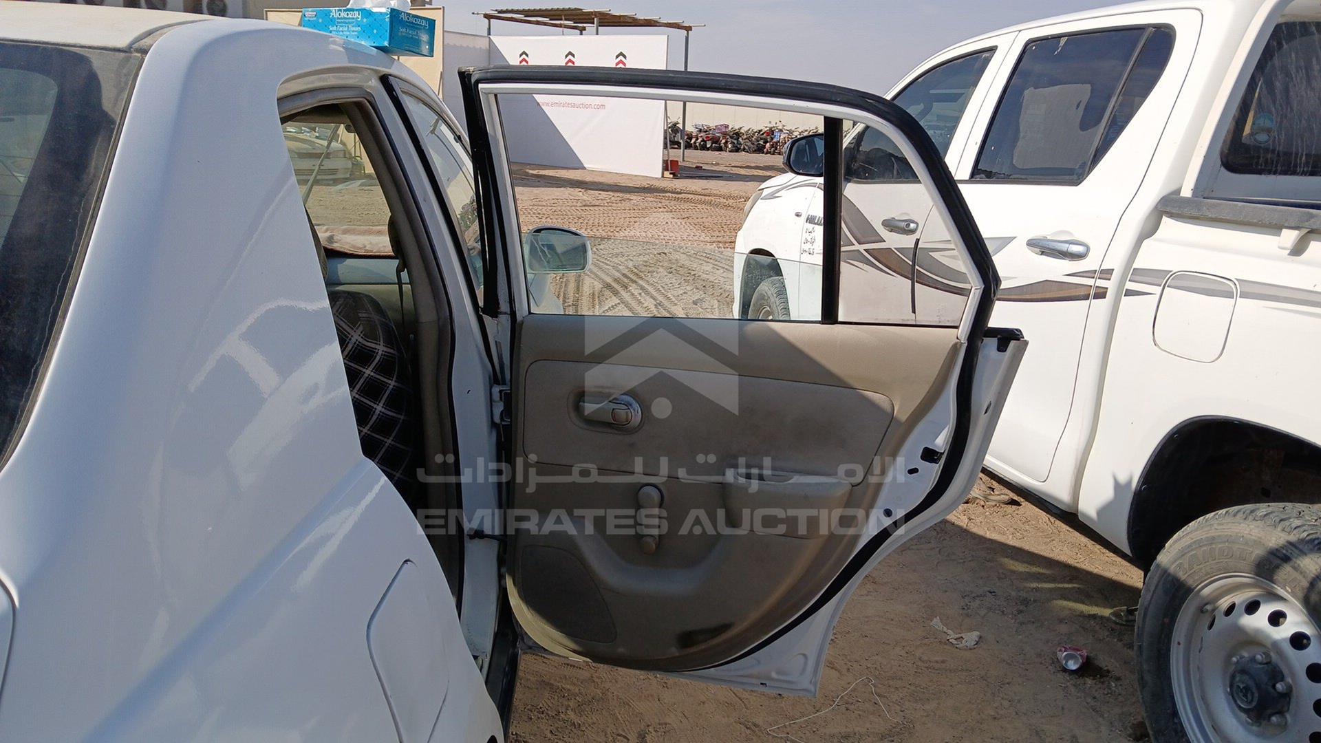 2006 NISSAN TIIDA VIN: JN1CC11C86T101221
