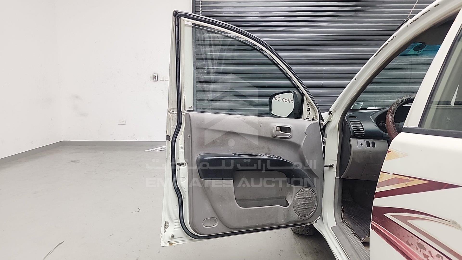 2013 MITSUBISHI PICK UP VIN: MMBJNKA50DD018547