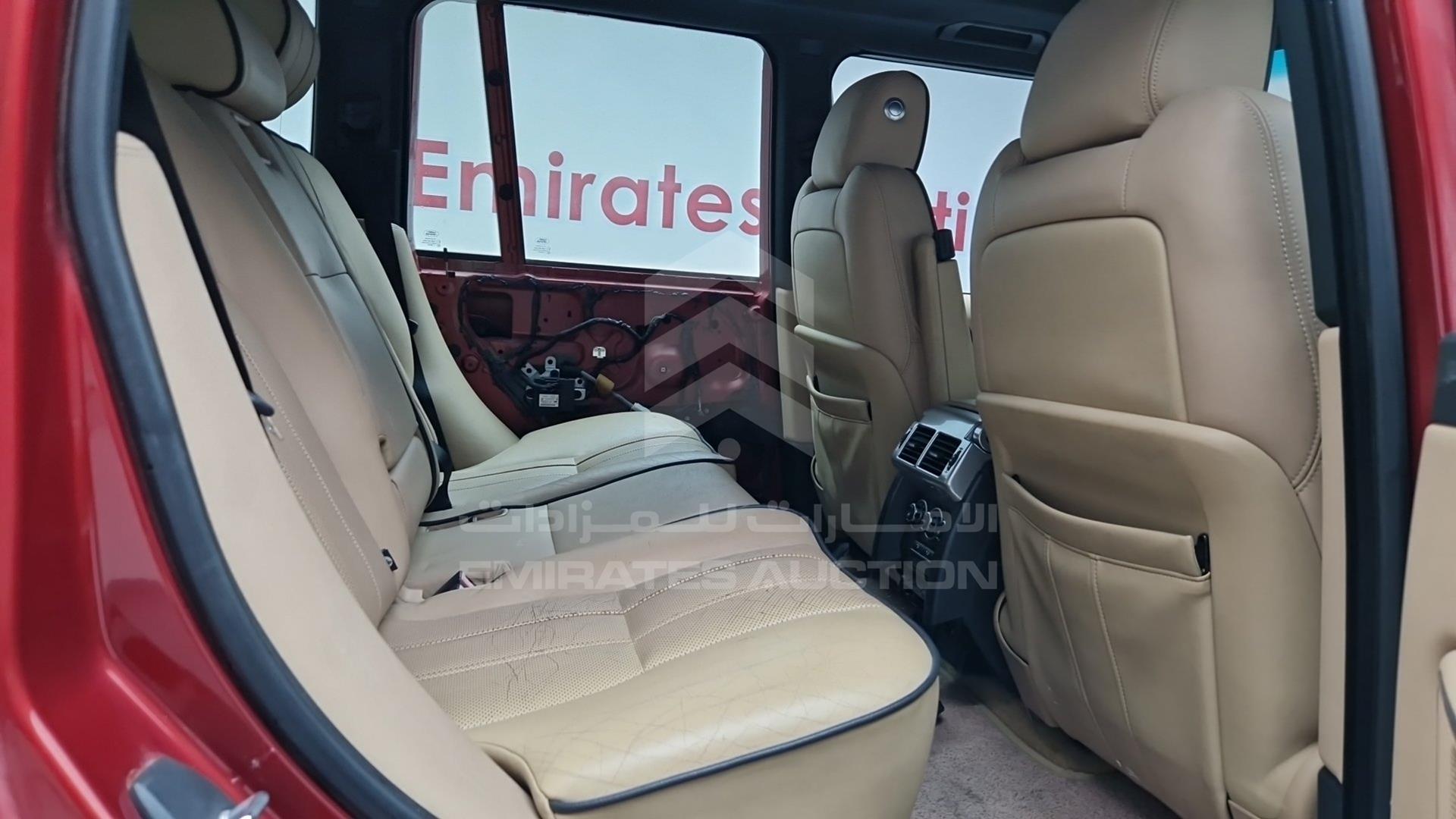 2010 RANGE ROVER VOGUE VIN: SALLMAME4AA307004