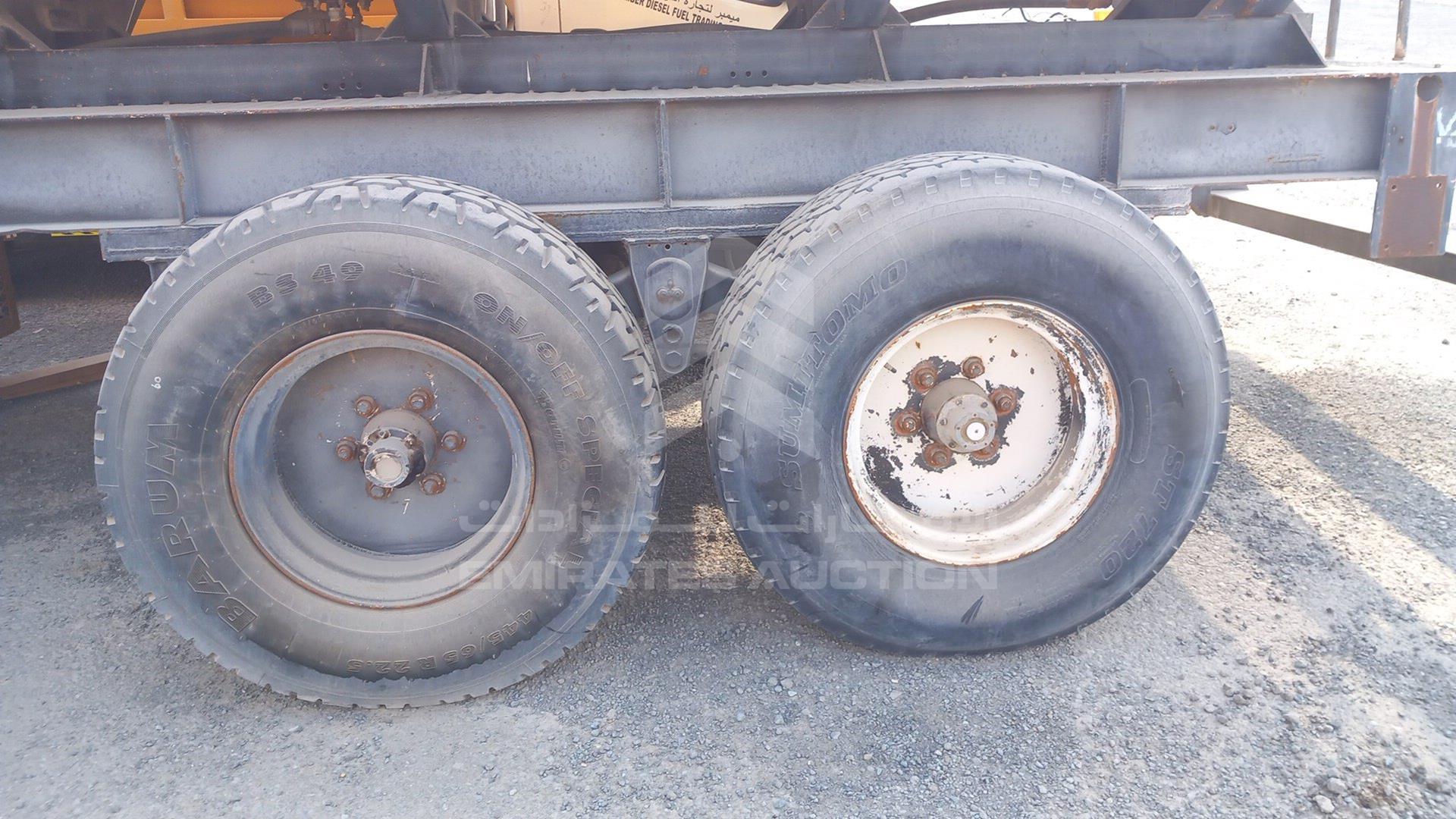 2001 FUEL TANK --- VIN: D091628DXBTRAILER