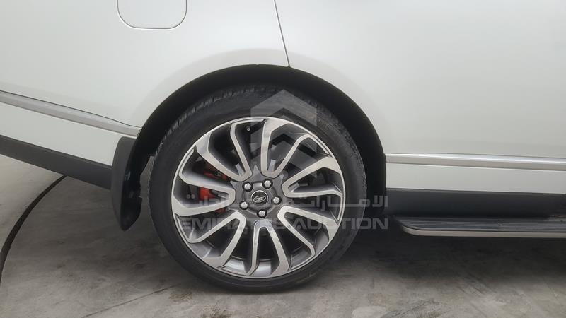 VIN: SALGA2EF6EA171169 Auction: EmiratesAuction Lot: 405877 VIN: SALGA2EF6EA171169 Range Rover Autobiography 2014 WHITE Photo 47