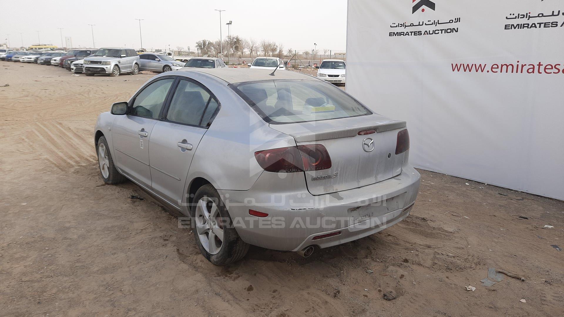 2005 MAZDA 3 VIN: JM7BK326851136261