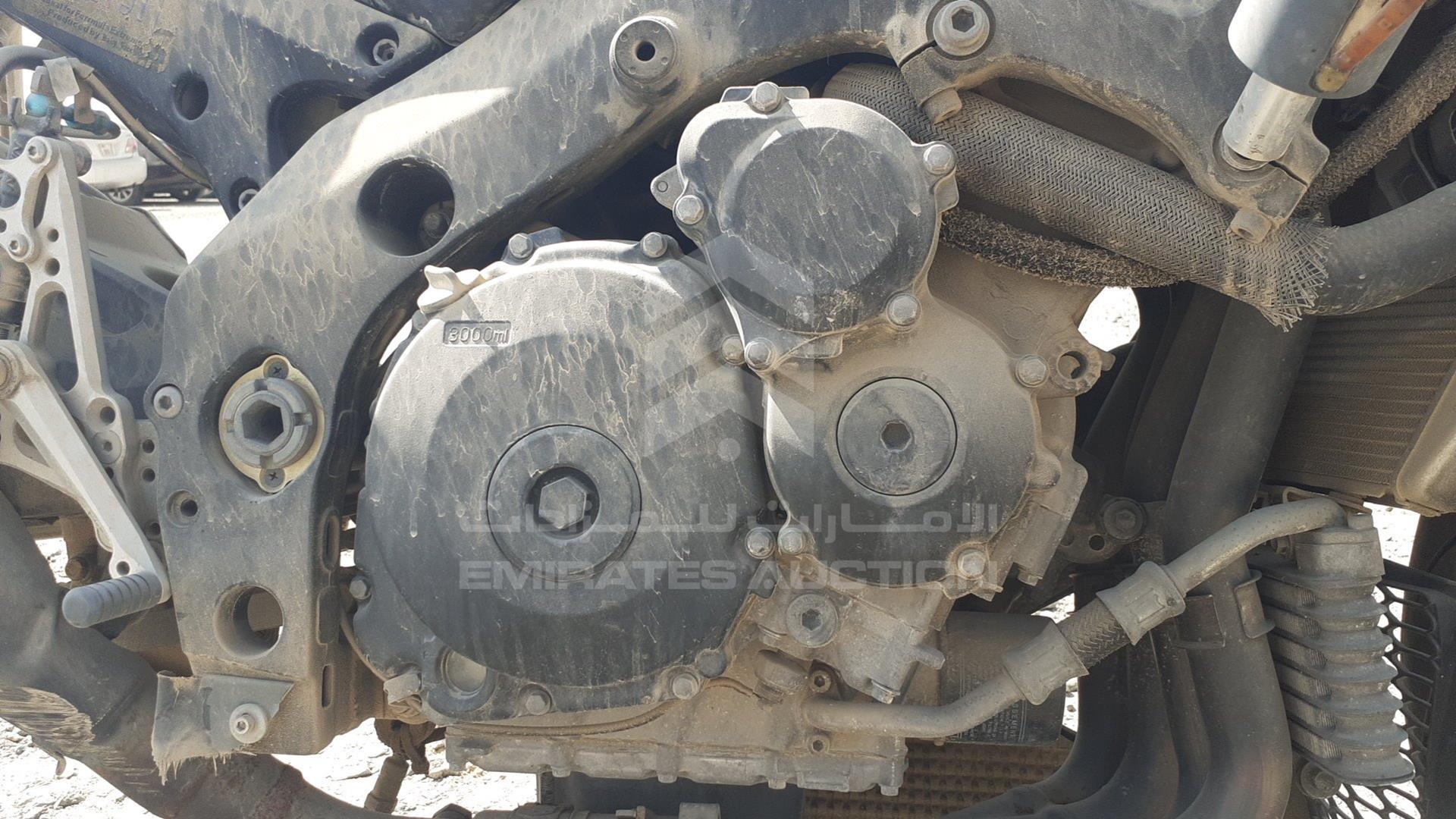 0 SUZUKI MOTORBIKE VIN: JS1CL111100112749