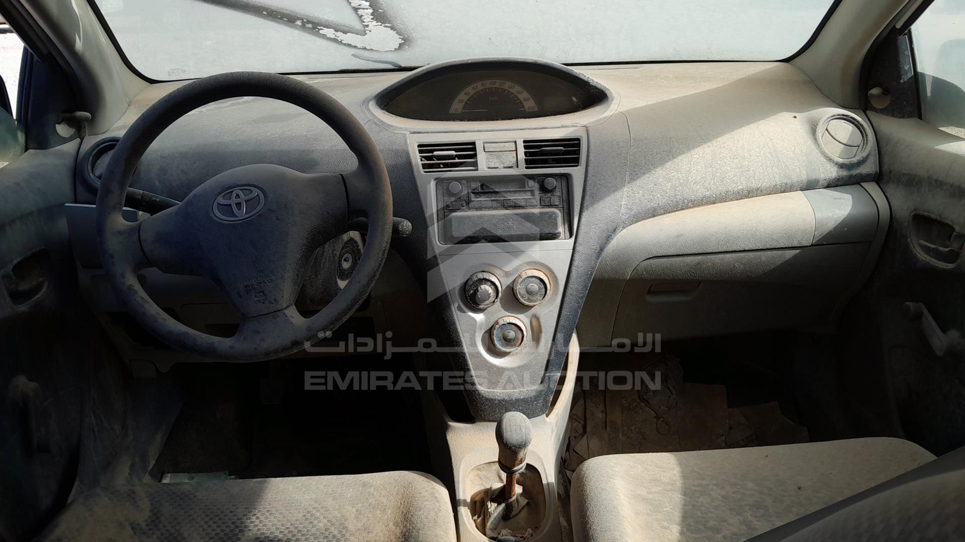 2008 TOYOTA YARIS VIN: JTDBW923281092155