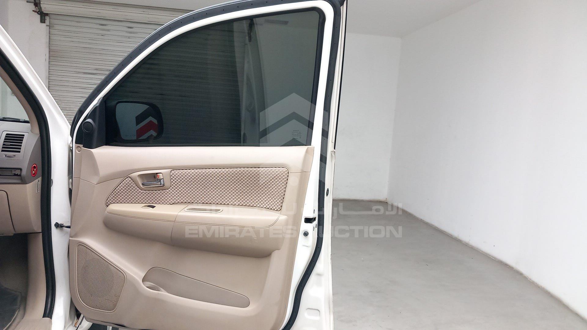 2008 TOYOTA FORTUNER VIN: MHFYX59G788012532