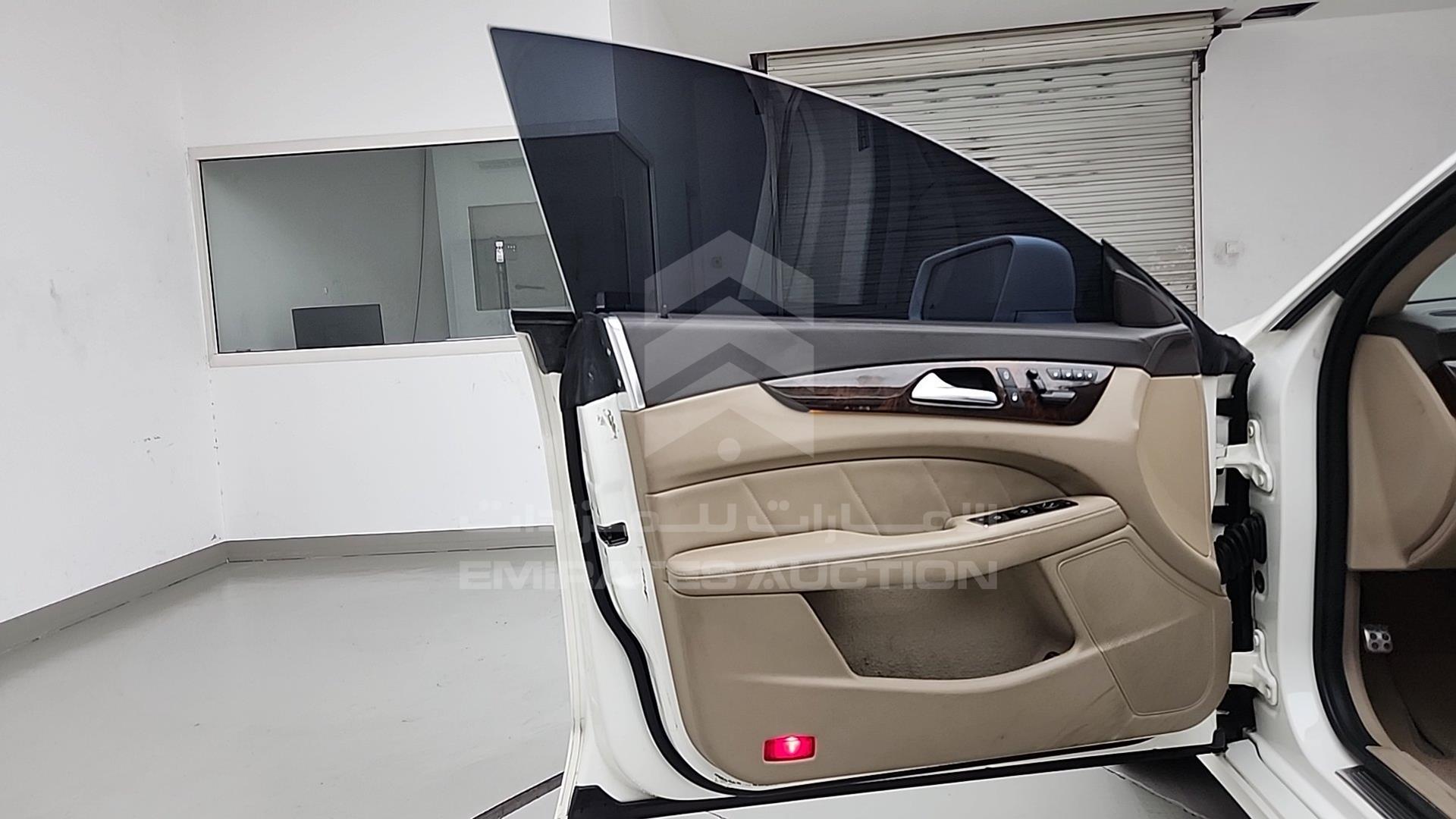 2013 MERCEDES CLS 500 VIN: WDDLJ7DBXDA073977