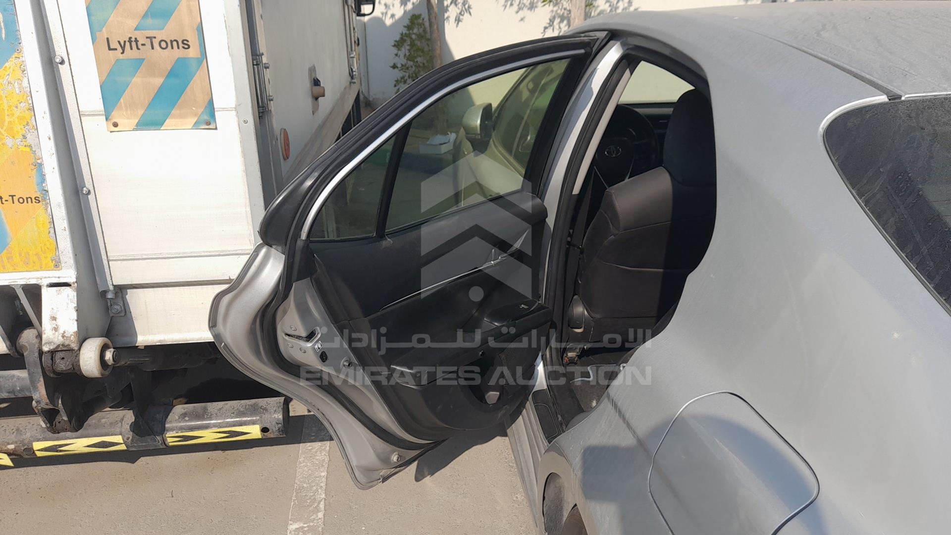 2018 TOYOTA CAMRY VIN: JTNB29HK9J3009823