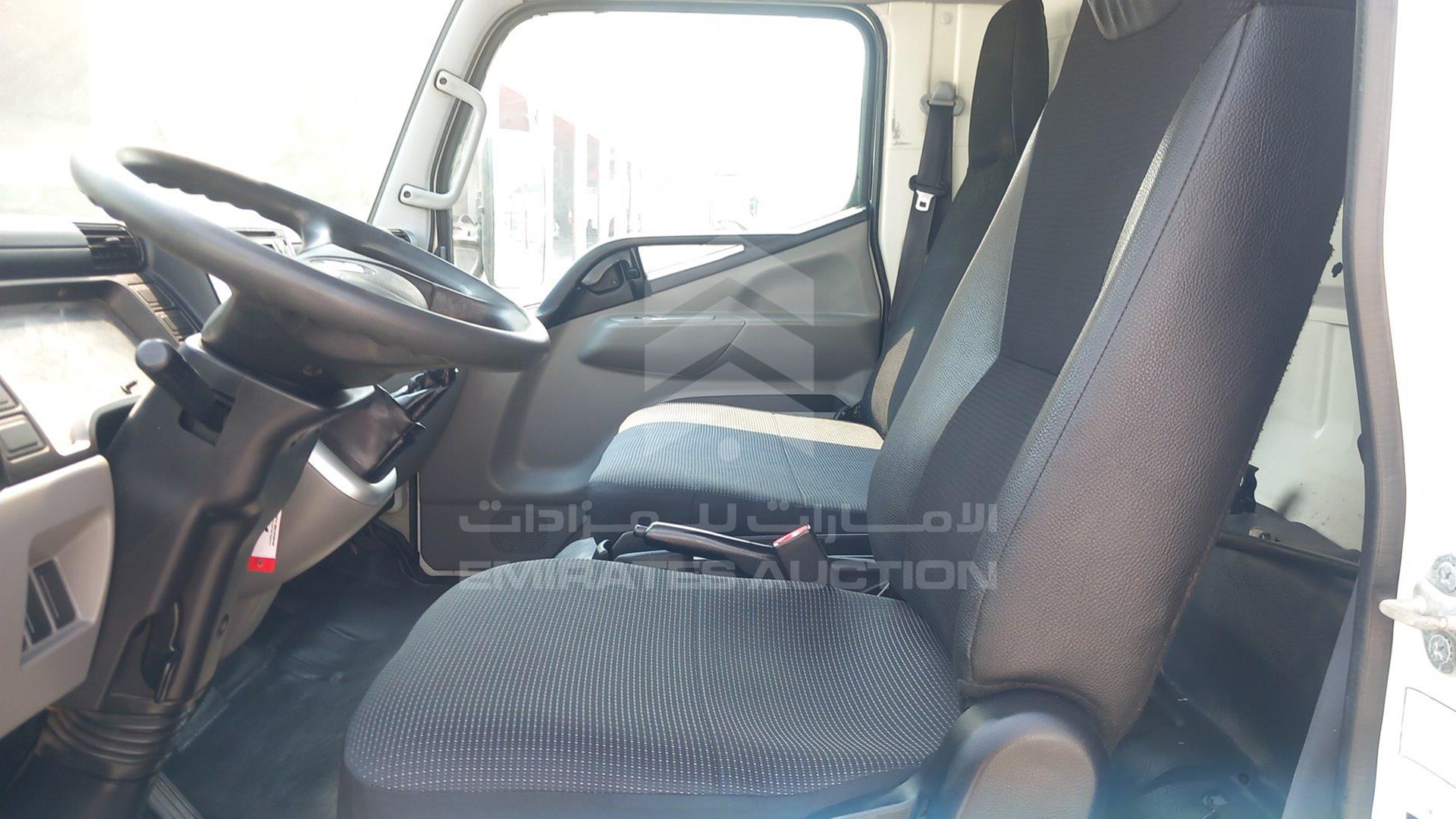 2017 MITSUBISHI CANTER VIN: JL6B6E6P9HK017976