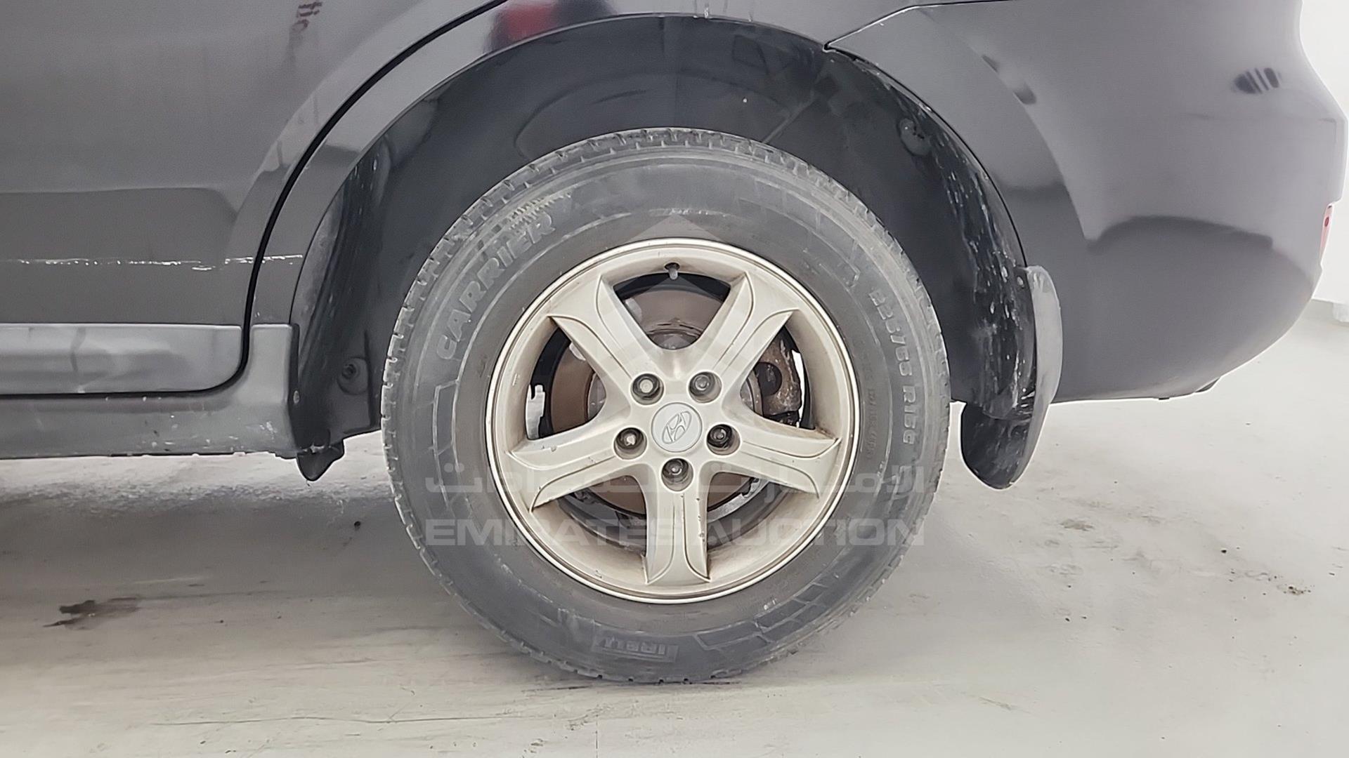 2009 HYUNDAI SANTA FE VIN: 5NMSG13E69H253984