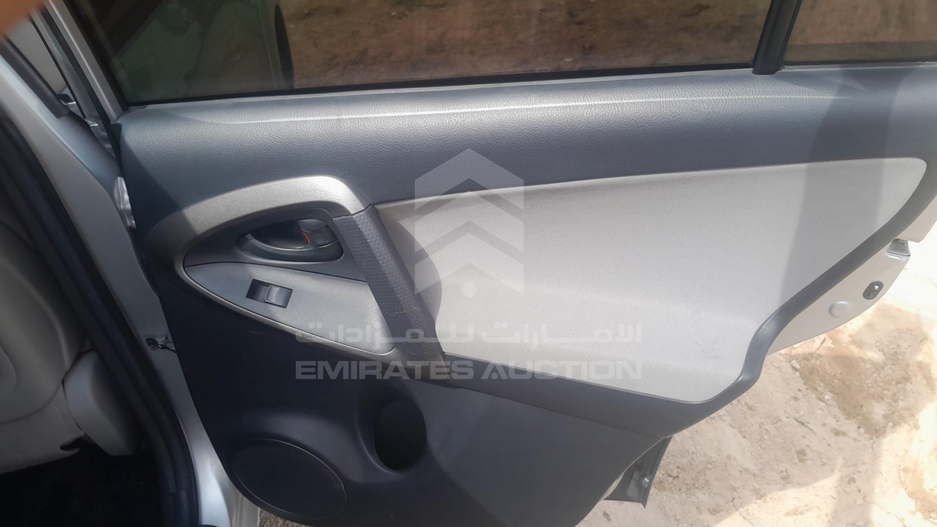 2009 TOYOTA RAV-4 VIN: JTMBD31V595221294