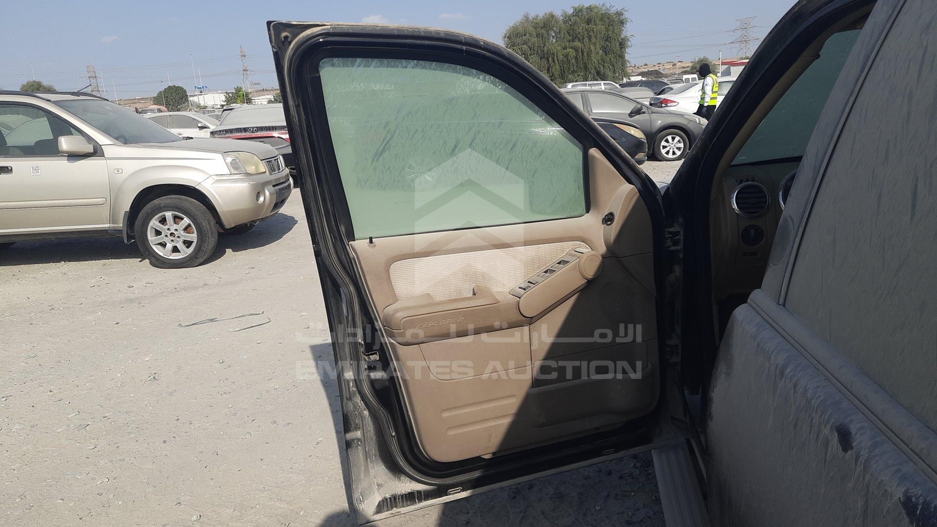 2008 FORD EXPLORER VIN: 1FMEU73EX8UB17305