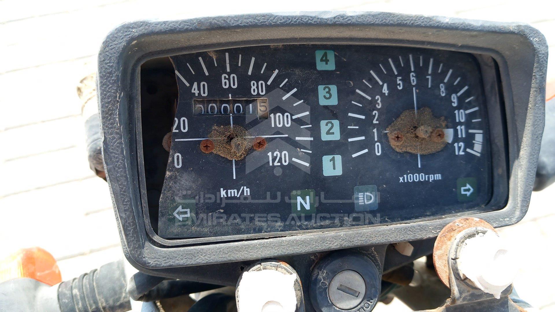0 HONDA MOTORBIKE VIN: CJ30364005130