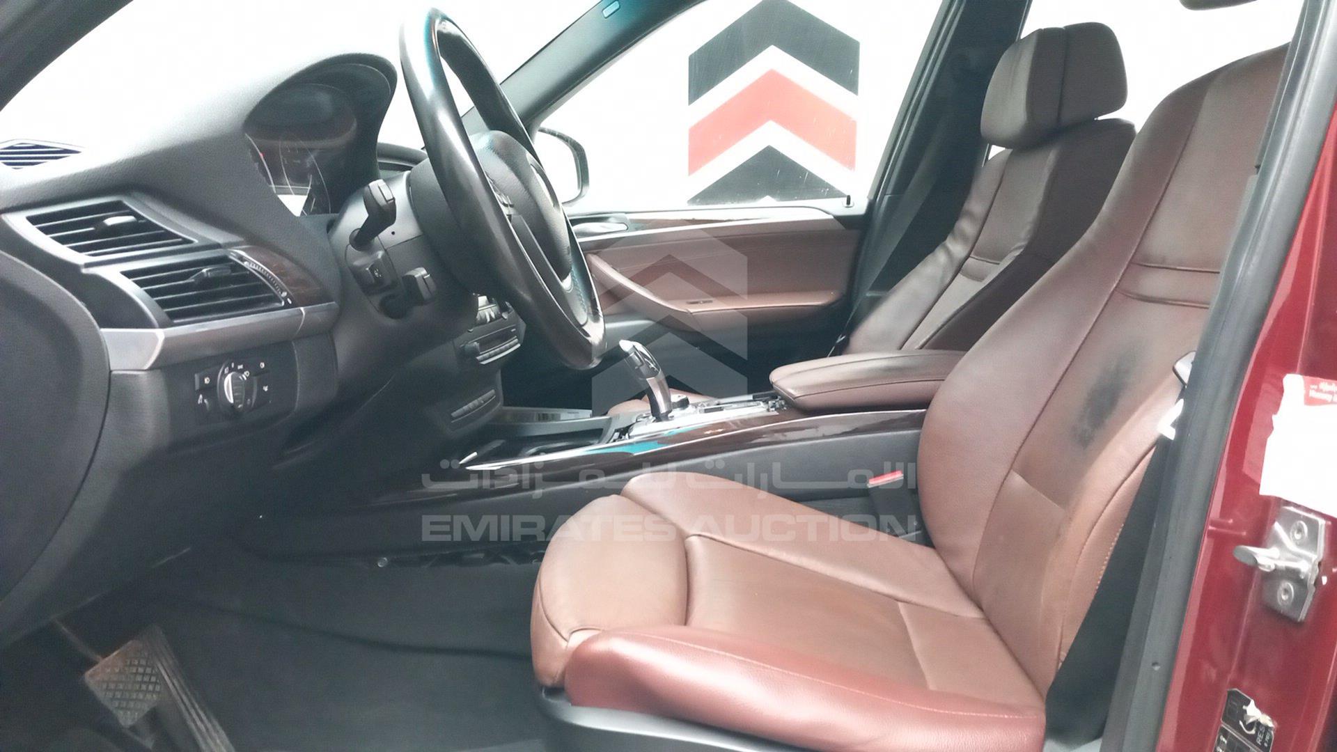 2011 BMW X5 VIN: WBAZV8105BL392736