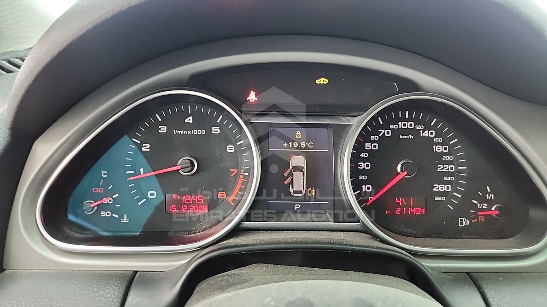 2010 AUDI Q7 VIN: WAUAVD4L2AD003989