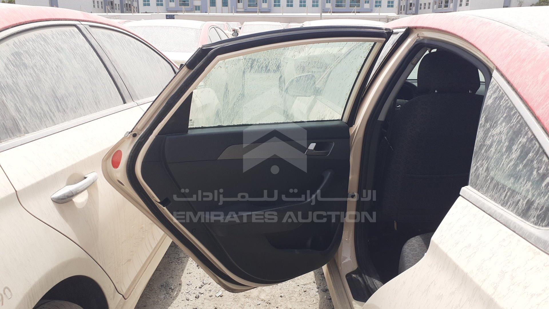 2019 HYUNDAI SONATA VIN: KMHE24130KA092672
