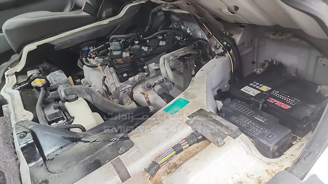 2020 Nissan Urvan — Engine Bay — Photo 21