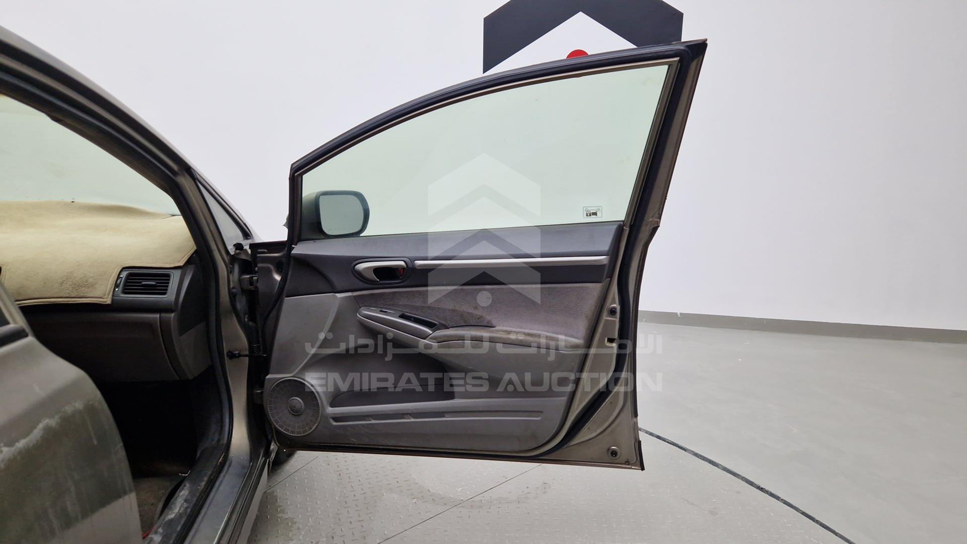 2008 HONDA CIVIC VIN: JHMFD16268S406103