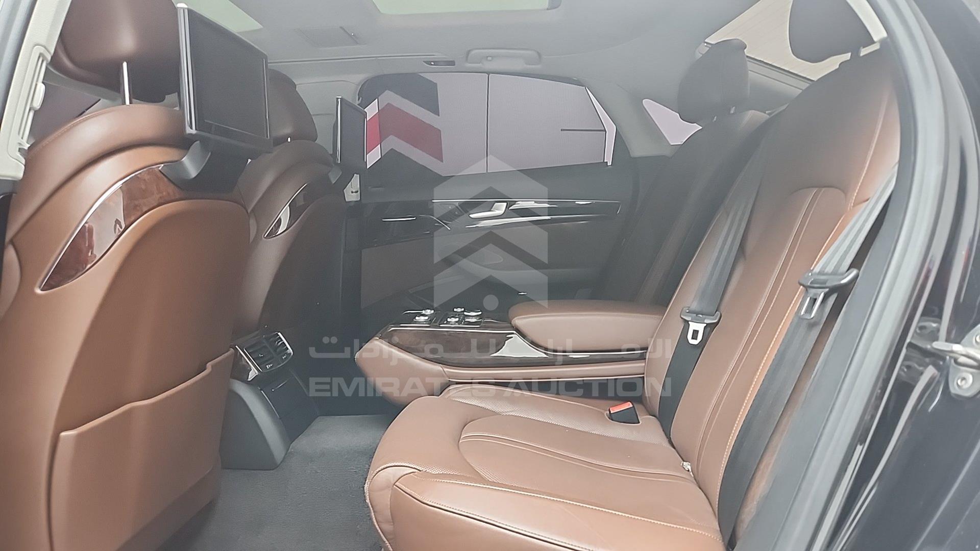 2016 AUDI A8 VIN: WAUYGBFD4GN007001