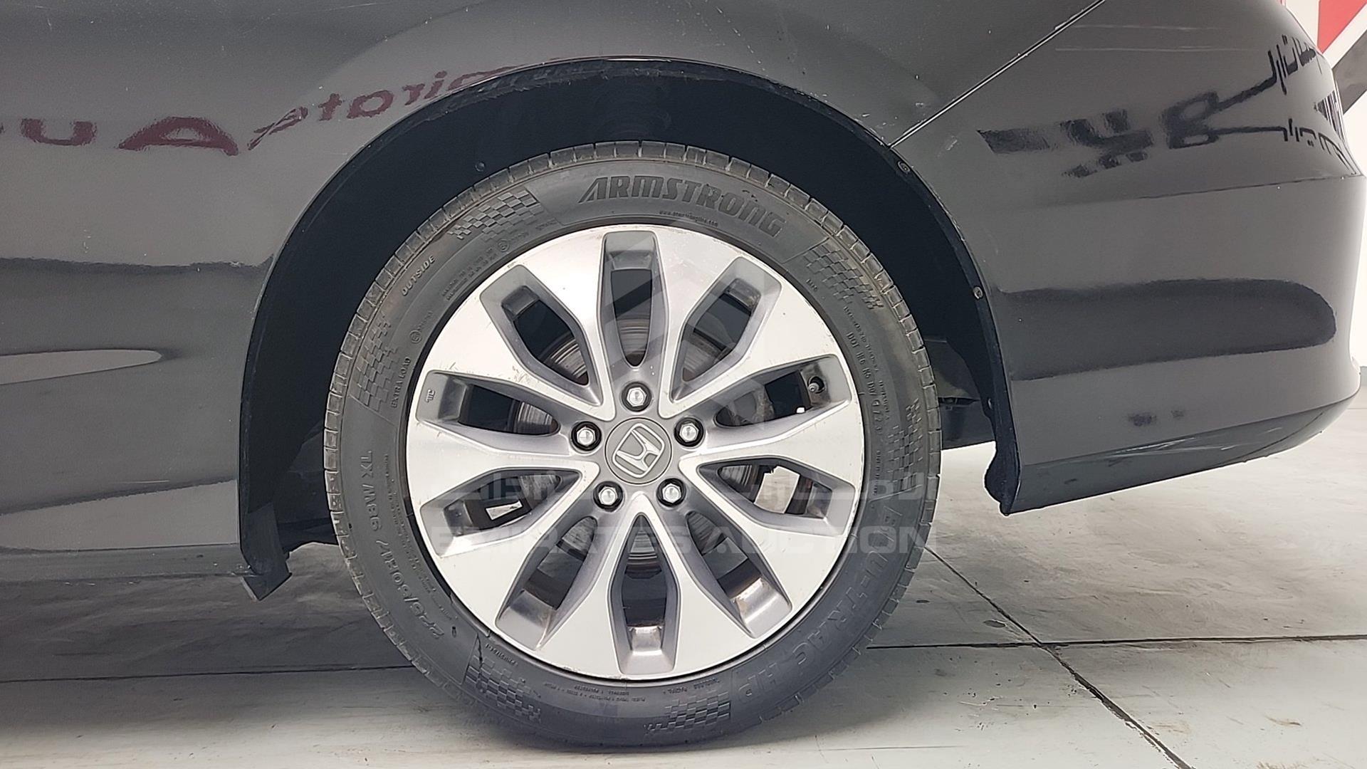 2015 HONDA ACCORD VIN: 1HGCT1278FA600273
