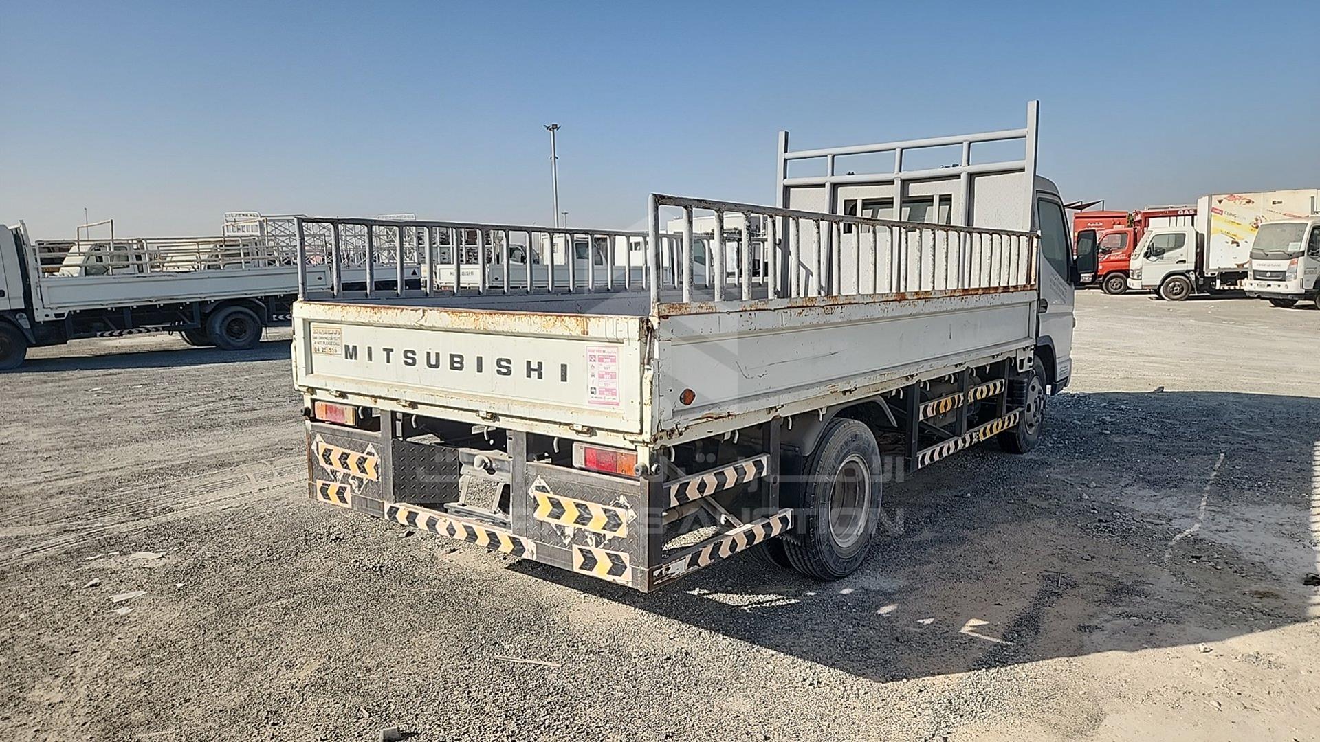2015 MITSUBISHI CANTER VIN: JL7B6E1P2FK012134