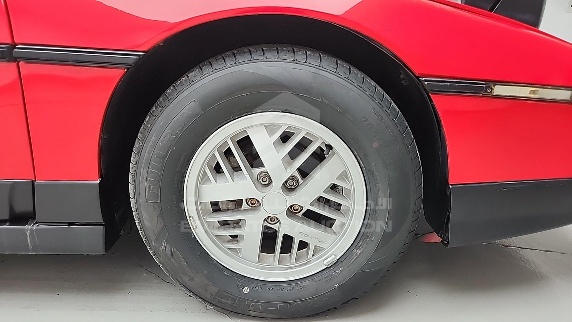 1986 PONTIAC FIERO VIN: 1G2PF3798GP211097
