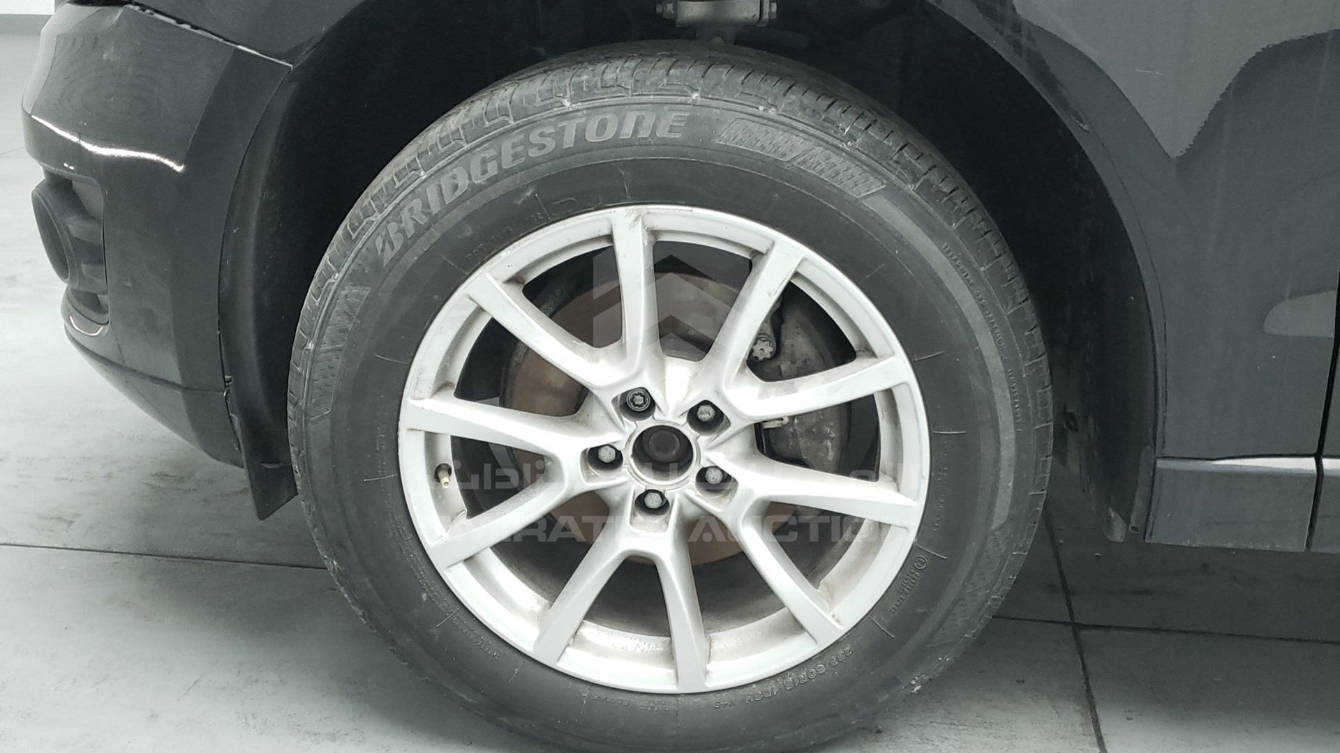 2009 AUDI Q5 VIN: WAUZZZ8R29A032909