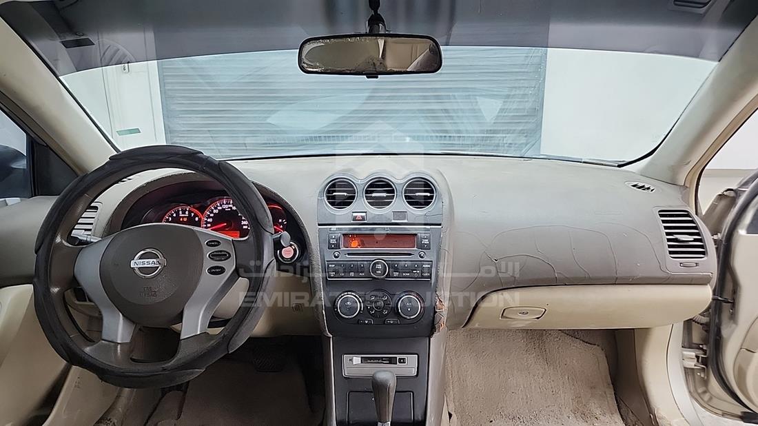 2009 Nissan Altima — Full Dashboard View — Photo 18