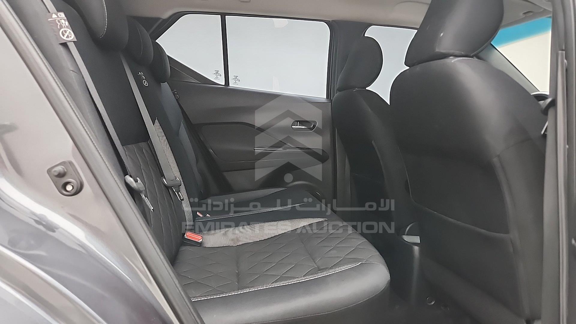 2018 NISSAN KICKS VIN: 3N1CP5C94JL502324