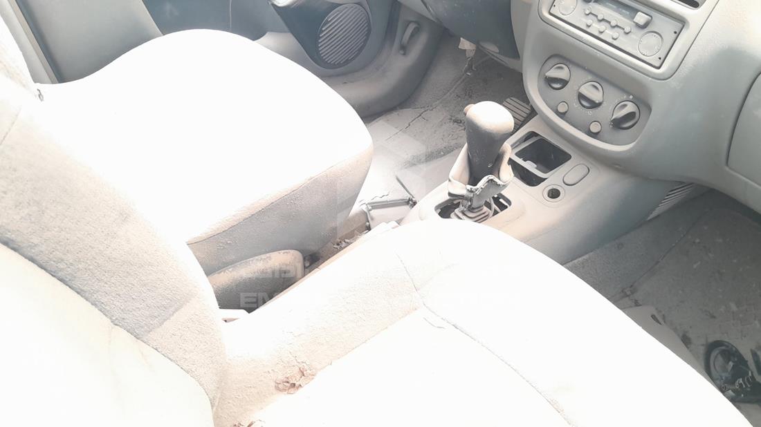 2007 Renault Clio — Front Right Passenger Seat View — Photo 22
