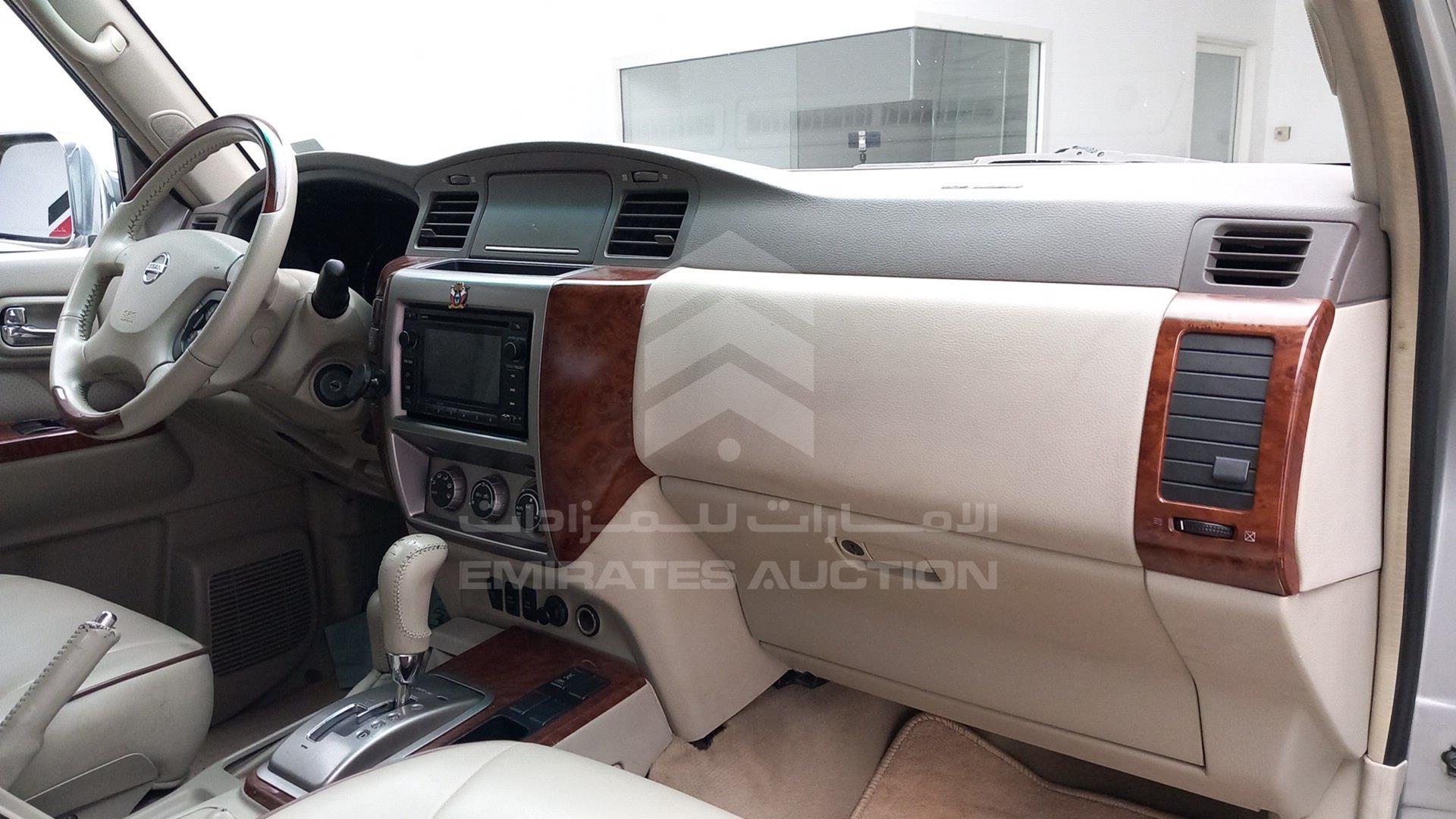 2009 NISSAN PATROL VIN: JN8FY15Y29X570386