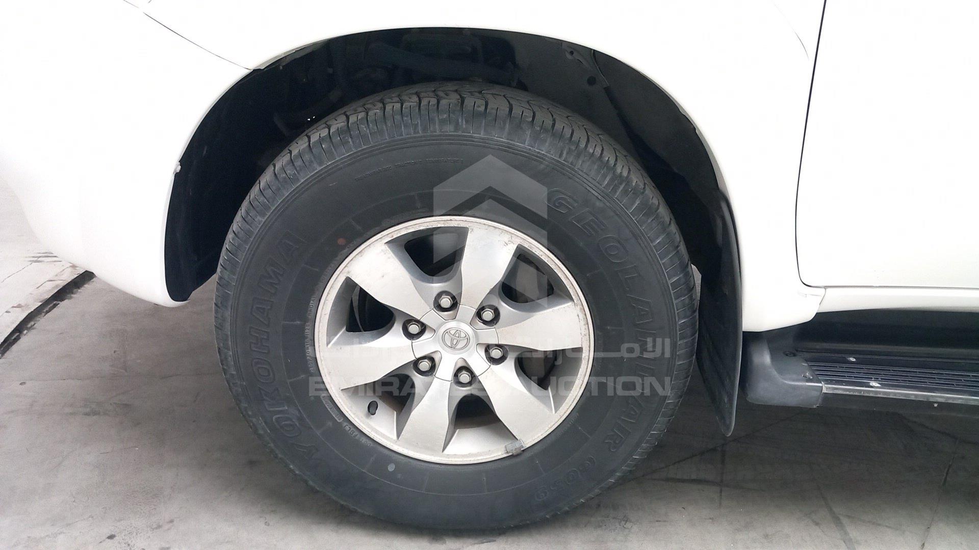 2007 TOYOTA FORTUNER VIN: MHFYU59G477001095
