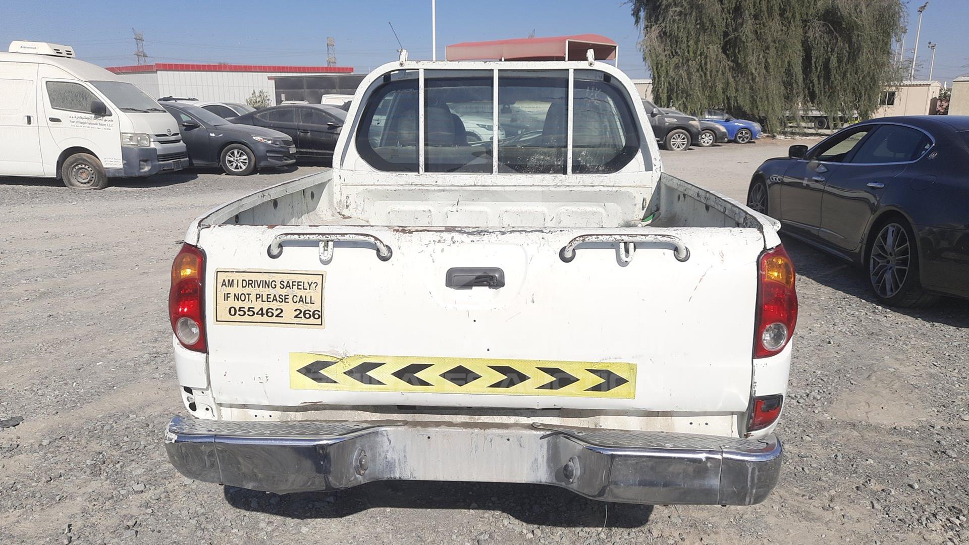2010 MITSUBISHI L 200 VIN: MMBJNKA50AD031418