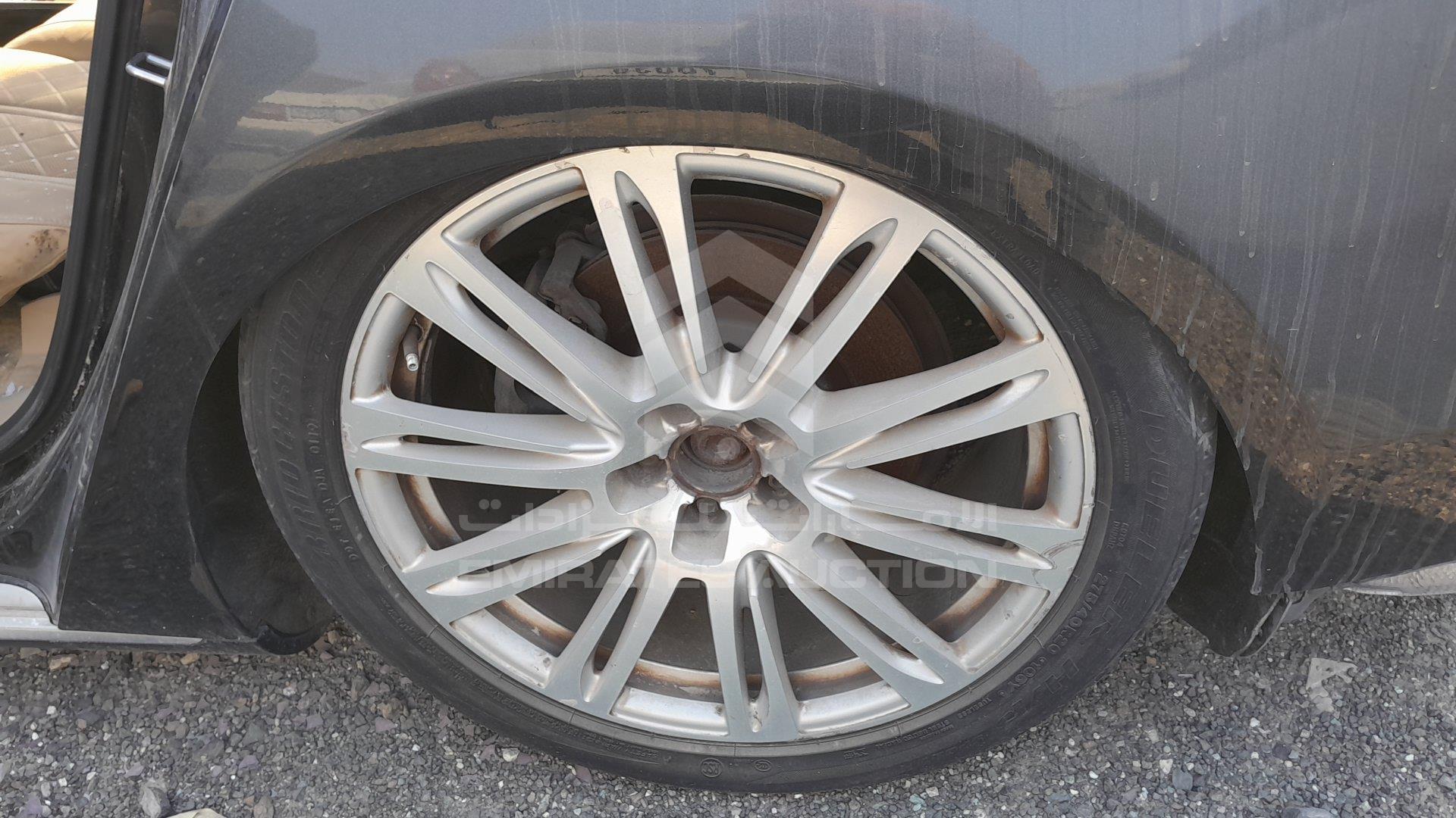 WAURVB4H1BN014903 - 2011 Audi A8 - #490226